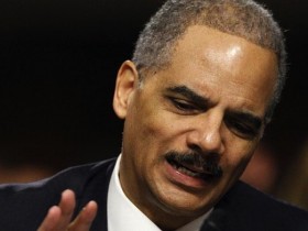 Medical Marijuana Activists Add to Attorney General Eric Holder’s List of Woes