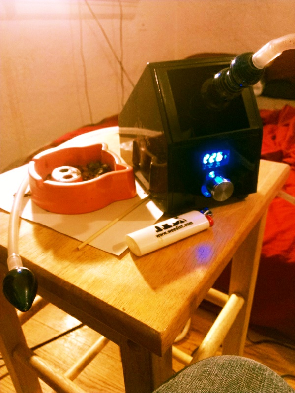 Viva La Vape's Revolt  Digital Vaporizer, Source: Prospero