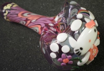 Piece of the Week | Hello Kitty Pipe
