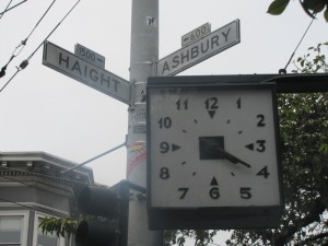 haight-ashbury-420-clock Source: http://img.groundspeak.com/waymarking/837757e2-75e1-40c9-9091-5e7a0577b831.jpg