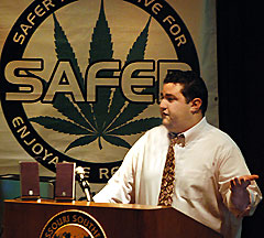 mason tvert safer marijuana policy project Source http://www.joplinindependent.com/pics/mariwinn_9911a.jpg