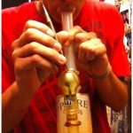 Hash Oil, Vaporizer Pens and a Cheaper Option: e-Cigs - Dab Hit | source: http://captinkushh.tumblr.com/