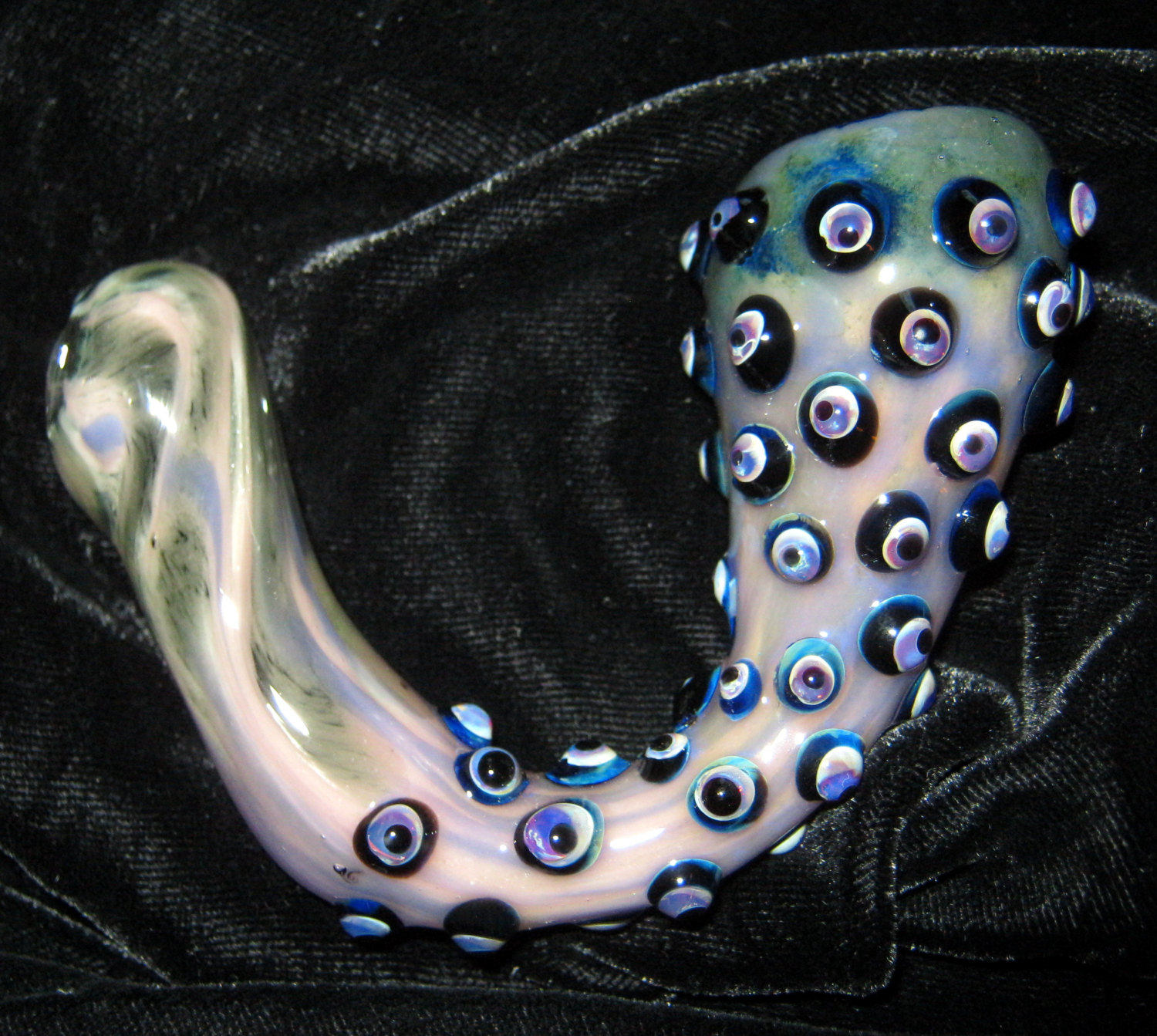 Piece of the Week | Eyeball Pipes