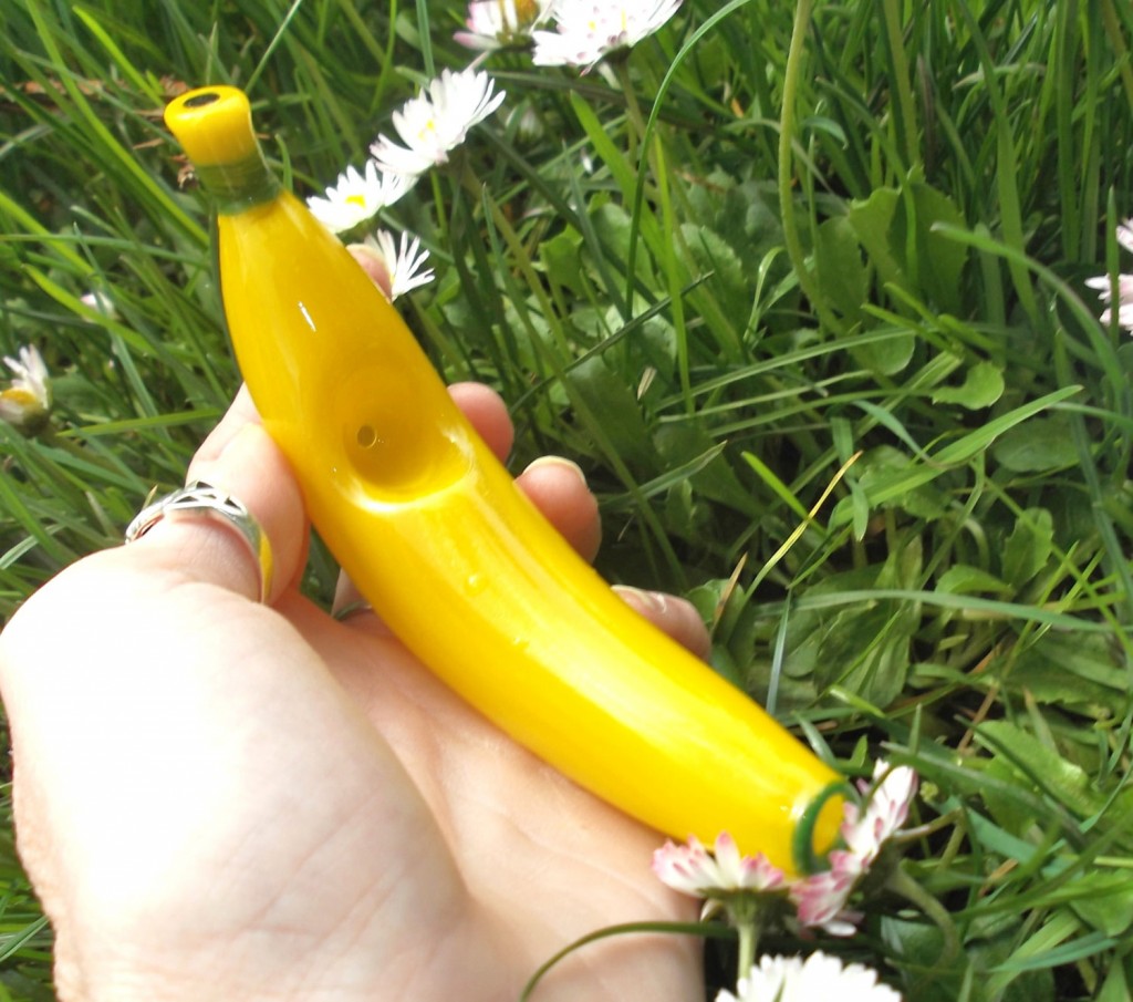 Weedist Piece of the Week Glass Fruit Pipes Yellow Glass Banana