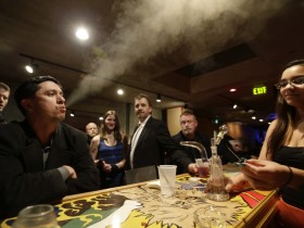 Washington Liquor Control Board Wants to Ban Marijuana in Bars