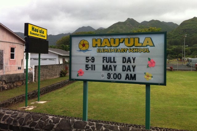 Hawaiian Teacher Owed Back Pay After Pot-Fueled Firing, Source: http://upload.wikimedia.org/wikipedia/commons/a/a4/Hauula_Oahu.JPG