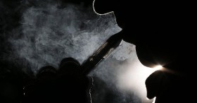 LA Sees Vaping Looks Like Smoking, an E-Cig Ban Is Imminent