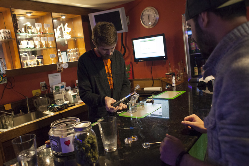 Weedist Destinations : Have A Heart Cafe (Dab Bar), CREDIT: David Ryder for The New York Times