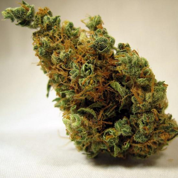 My Favorite Strains: Deadhead OG, Source: http://cdn2.theweedblog.com/wp-content/uploads/deadhead-og-marijuana-strain-31.jpg