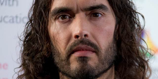 Russell Brand (And Others) Ask Prime Minister to Decriminalize, Source: http://i.huffpost.com/gen/1421973/thumbs/o-RUSSELL-BRAND-facebook.jpg