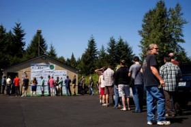 Seattle-Area’s 2nd Marijuana Retailer Opens to a Crowd With Plenty of Supply