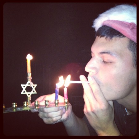 A Stoner's Hanukkah: 8 Days of Dank, Source: http://hipsterjew.com/wp-content/uploads/2012/12/stoner_jew-450x450.jpg