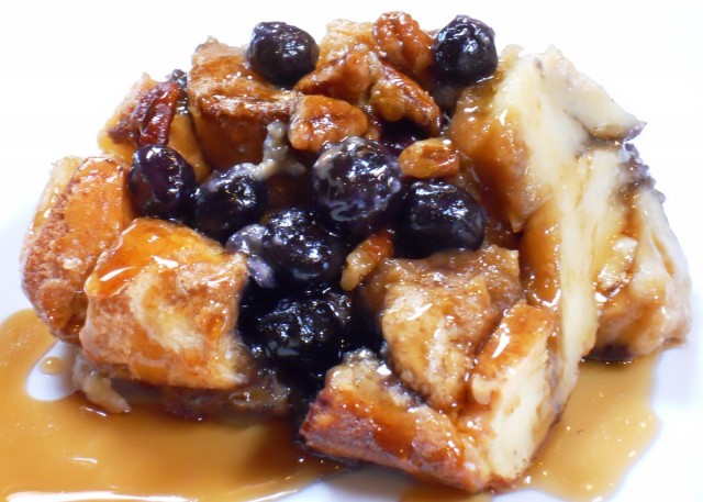 Great Edibles Recipes: Blueberry French Toast Cannabis-Casserole, Source: http://www.livinginalbuquerque.com/blueberry-french-toast-casserole/