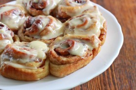 Great Edibles Recipes: Cinnamon Rolls With Cream-Cheese Icing