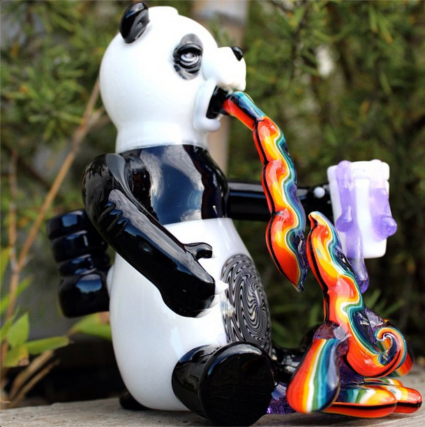 Piece of the Week | Panda Rainbow Puke Rig