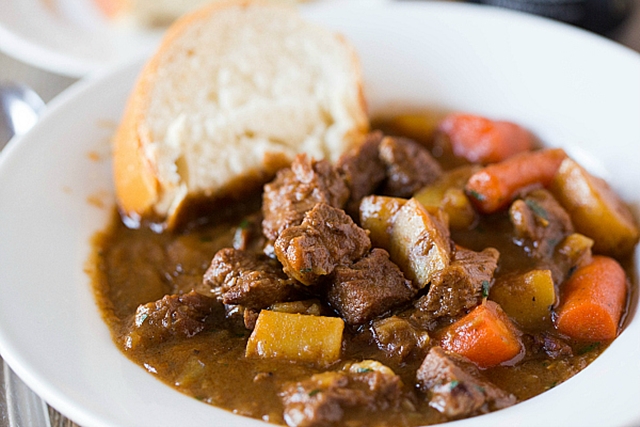 Great Edibles Recipes: Crock Pot Guinness Beef Stew, Source: http://www.browneyedbaker.com/wp-content/uploads/2013/03/guinness-beef-stew-24-600.jpg