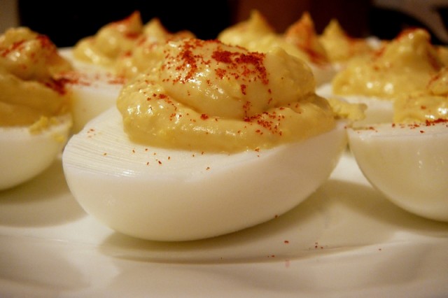 Great Edibles Recipes: Deviled Medible Eggs, Source: http://cookingwhims.com/2011/04/11/classic-deviled-eggs/