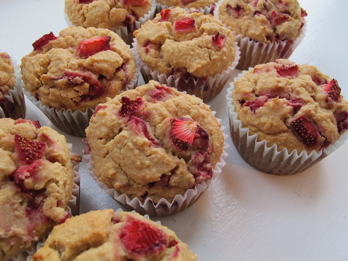 Great Edibles Recipes Strawberry Oat Muffins Weedist