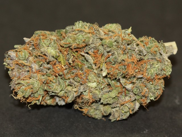 My Favorite Strains: Death Star, Source: http://www.thenug.com/sites/default/pub/063014/thenug-k80m8BNsk2.jpg