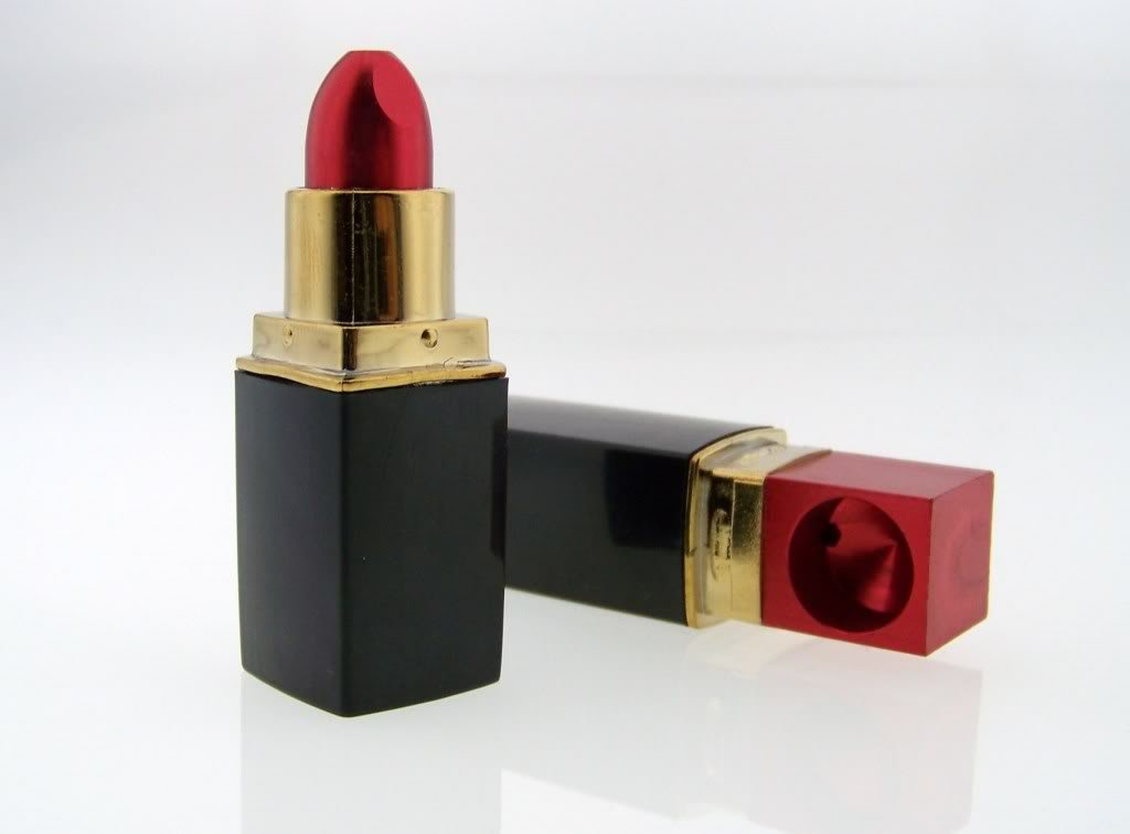 Piece of the Week | Stealth Pipes