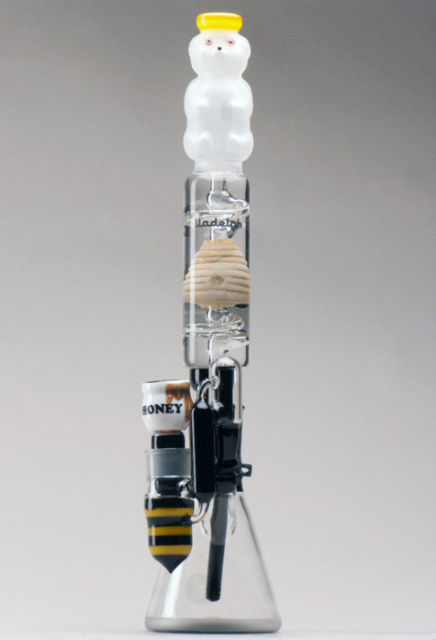 Piece of the Week | Honey Bear Bong