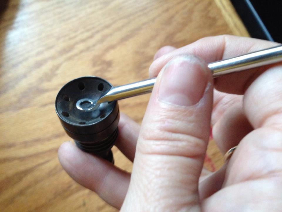 Product Review: Happy Daddy Pipe Cleaning Tool - Weedist