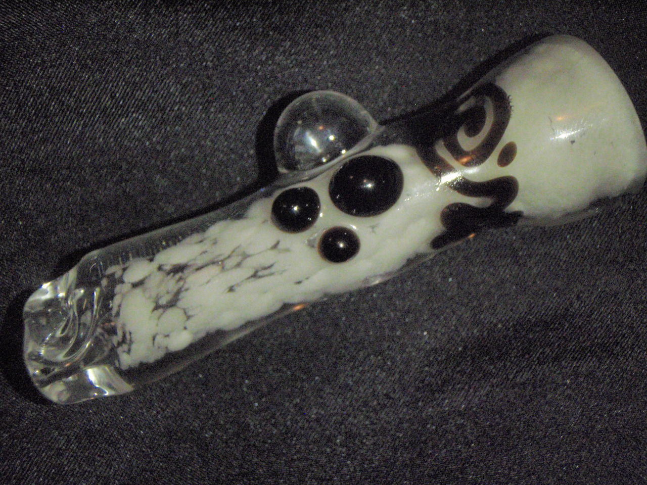 Piece of the Week | Glow in the Dark Paraphernalia - Chillum