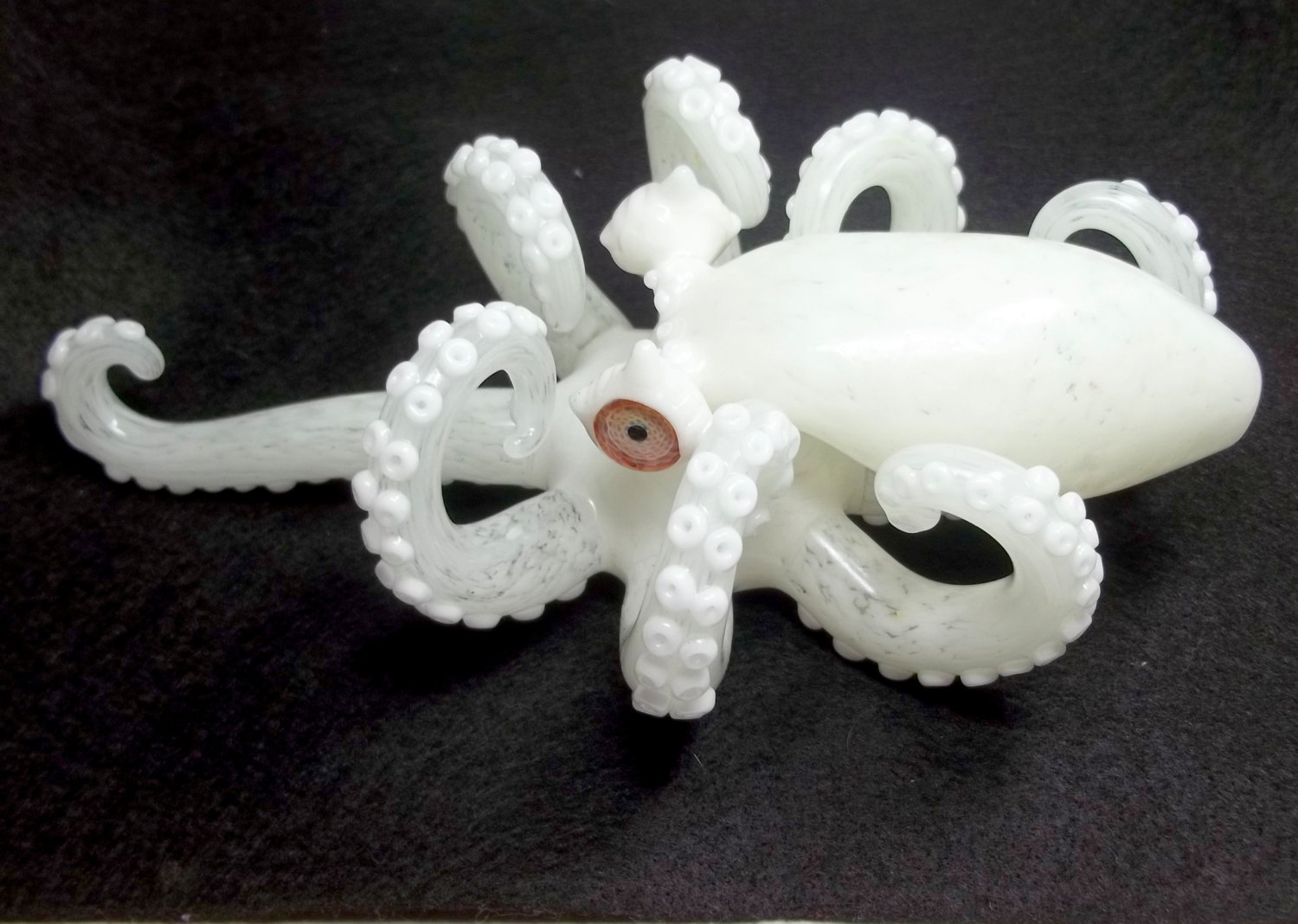 Piece of the Week | Glow in the Dark Paraphernalia - Octopus Pipe