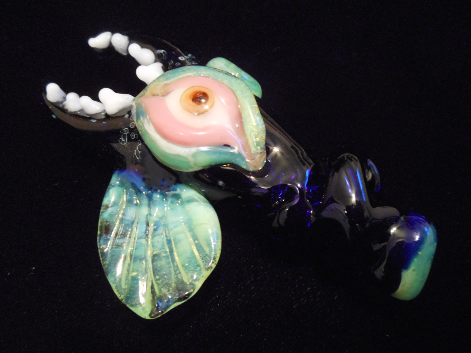 Piece of the Week | Eyeball Pipes