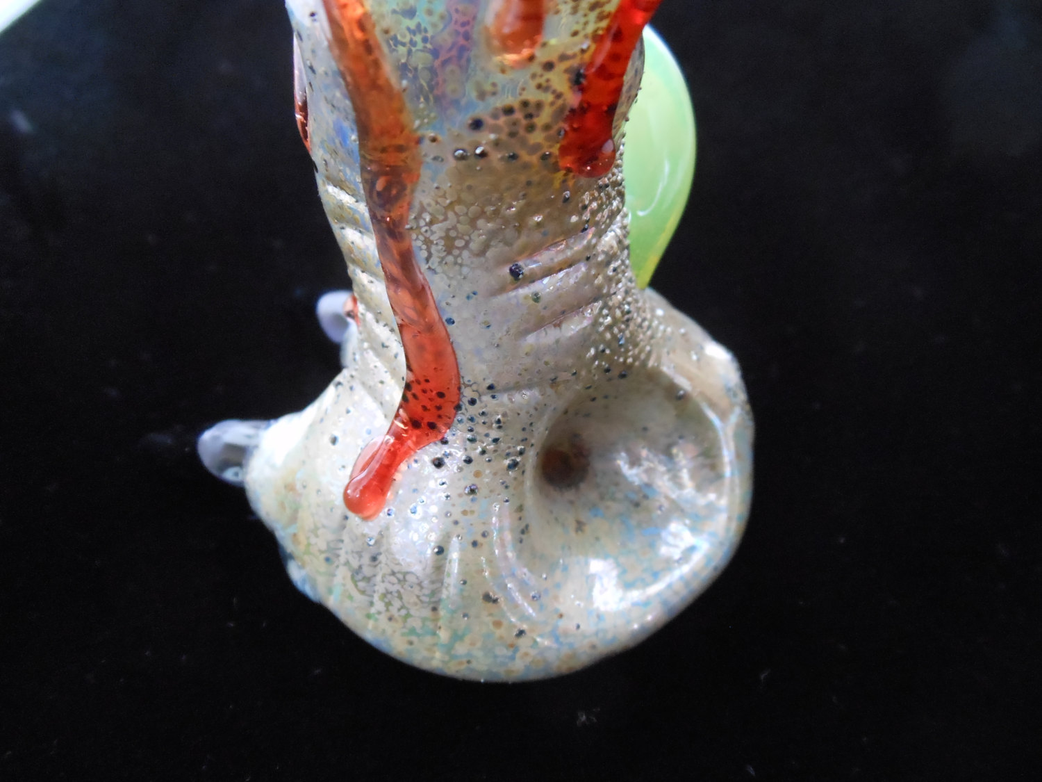 Monster Claw Slyme Glass Pipe