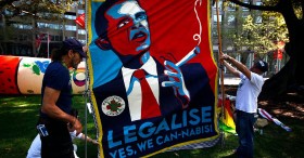 Ending the War on Pot Is Obama’s Last Chance for a Legacy