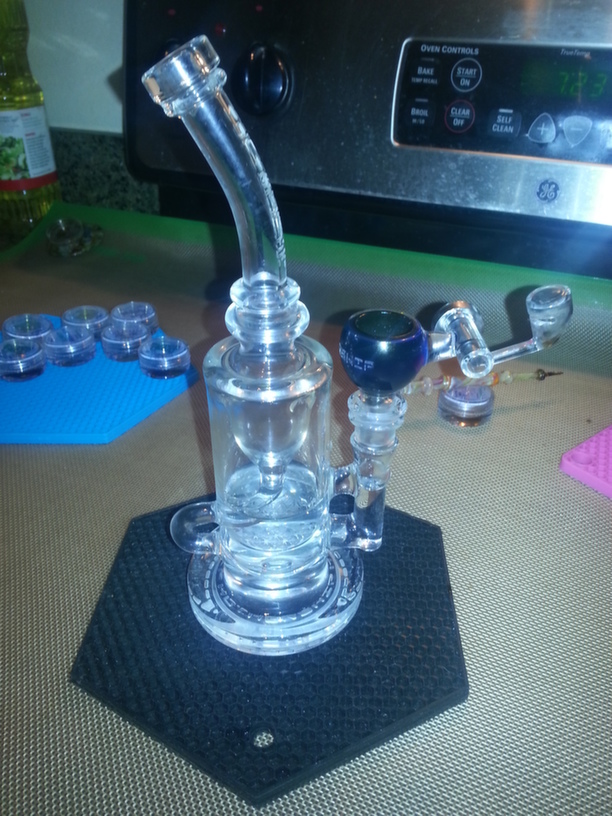 mothership-klein-dirty