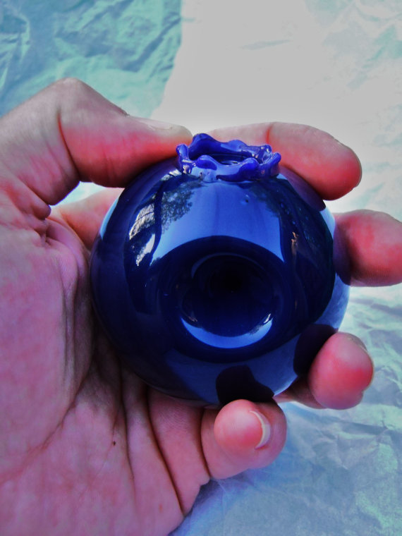 Piece of the Week | Blueberry Pipe - Weedist