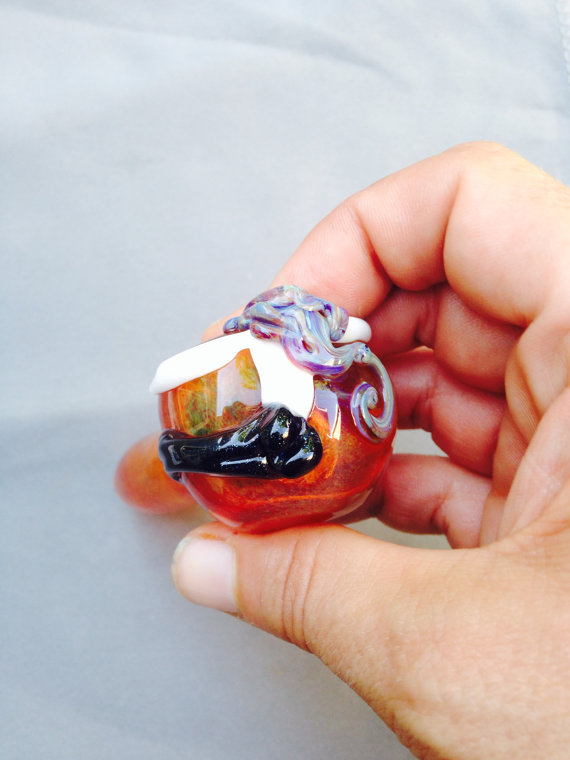 Piece of the Week | Mermaid Pipe - Weedist