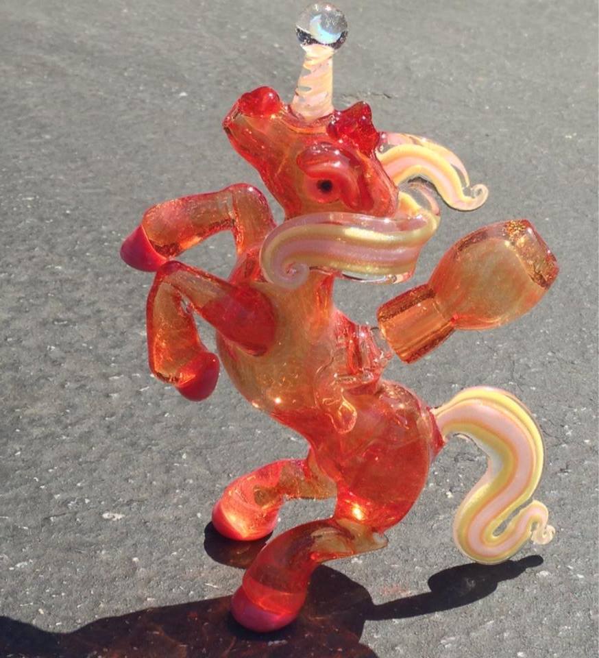 Piece of the Week | Unicorn Dab Rigs - Weedist