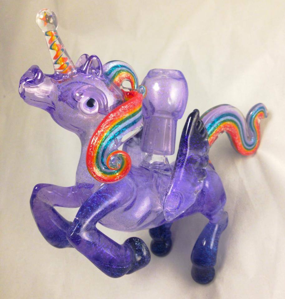 Piece of the Week | Unicorn Dab Rigs - Weedist