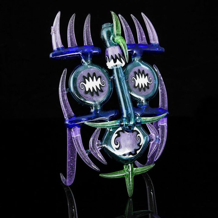 Piece of the Week | Insane Dab Mask by Etai Rahmil (VIDEO) - Weedist
