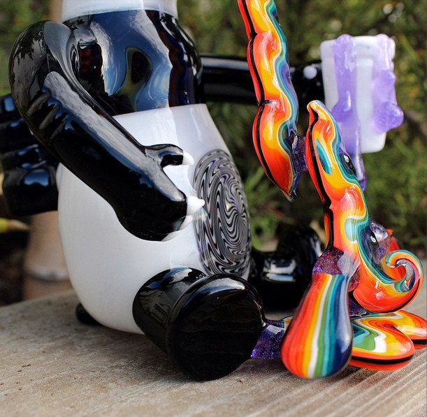 Piece of the Week | Panda Rainbow Puke Rig