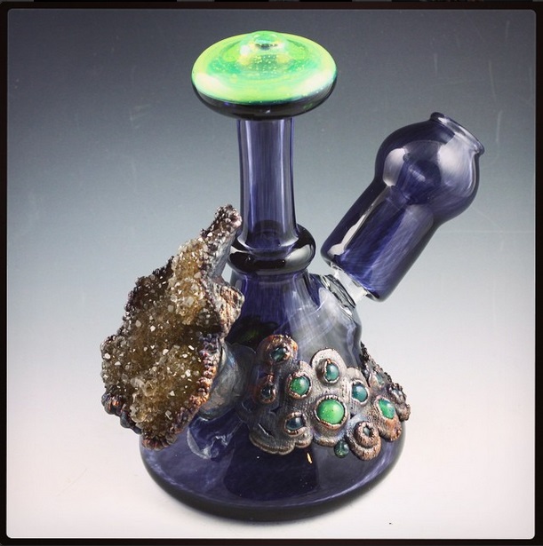 Piece of the Week | Authentic Crystal Fused Dab Rigs - Weedist