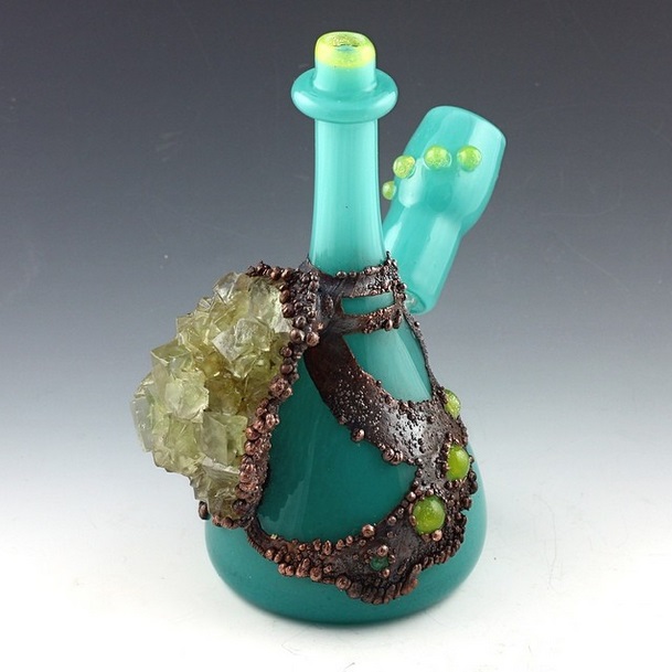 Piece of the Week | Authentic Crystal Fused Dab Rigs - Weedist