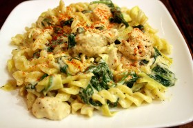 Great Edibles Recipes: Spinach and Artichoke Pasta