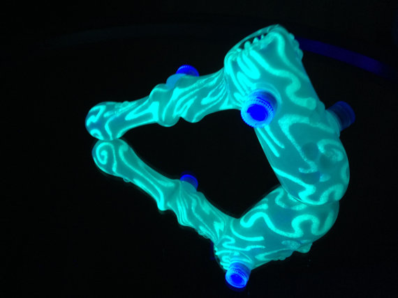 Piece of the Week | Colorful LED Glowing Pipes - Weedist