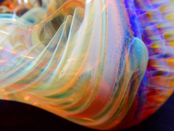 Piece of the Week: Rainbow Honeycomb  - Weedist