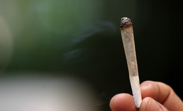 Feds Think Cannabis Use Jeopardizes National Security, Source: http://i.livescience.com/images/i/000/023/332/i02/joint-120110.jpg?1326223348
