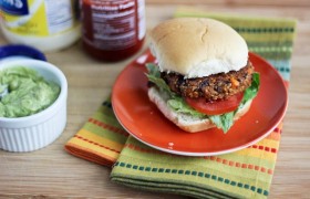 Great Edibles Recipes: Vegetarian Black Bean Burgers